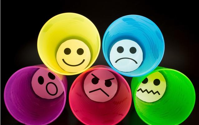 孩子一生氣就亂扔東西怎么辦 孩子生氣亂扔東西解決方法 孩子一生氣就亂扔東西怎么辦 孩子生氣亂扔東西解決方法