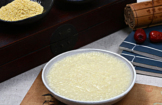 生完孩子第一天應該吃什么 順產/剖腹產第一天飲食推薦