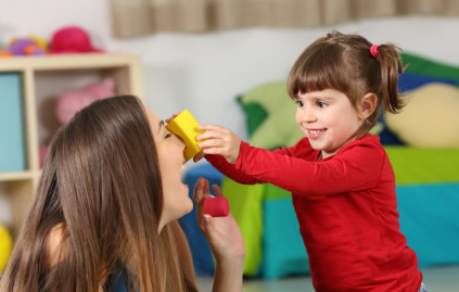寶寶一言不合就哭媽媽要蹦了 寶寶總是愛哭怎么辦