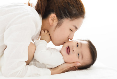 浙江27歲二胎媽媽熬夜猝死 媽媽們為何要熬夜