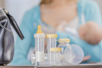 上班的寶媽給寶寶喂母乳 上班也能喂寶寶母乳的方法