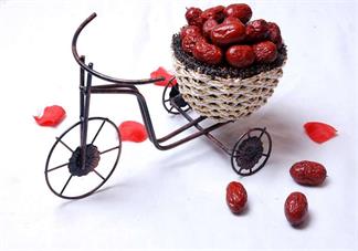 出了月子之后媽媽可以吃那些水果 媽媽吃水果對寶寶吃母乳有影響嗎