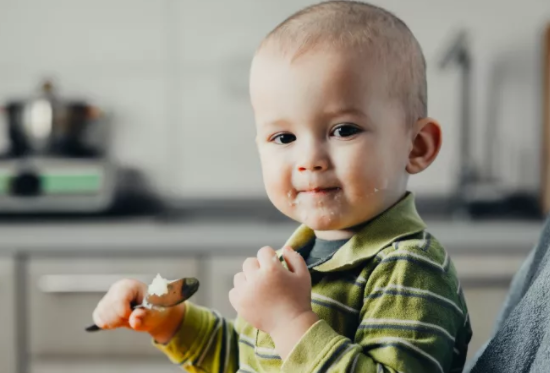 孩子睡前不能吃什么 孩子睡前的禁忌食物