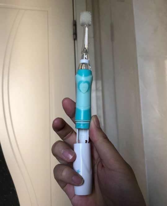 MDB兒童電動牙刷好用嗎 MDB兒童電動牙刷用起來感覺怎么樣 MDB兒童電動牙刷好用嗎 MDB兒童電動牙刷用起來感覺怎么樣