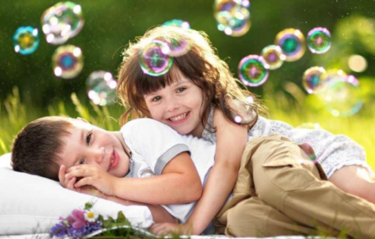 二胎家庭怎么保護大寶 注意大寶的情緒很重要 二胎家庭怎么保護大寶 注意大寶的情緒很重要