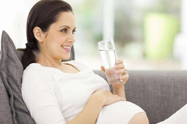 孕婦羊水渾濁一般發生在什么時候 孕婦羊水渾濁的原因 孕婦羊水渾濁一般發生在什么時候 孕婦羊水渾濁的原因