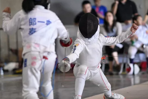 孩子學擊劍選什么劍好 花劍佩劍重劍孩子學哪一種好