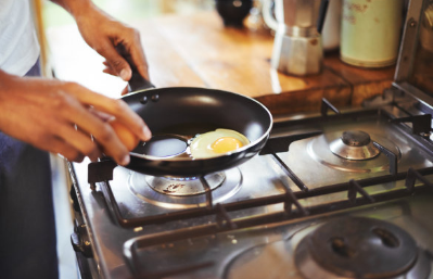 寶寶輔食雞蛋不能添加太早 蛋清蛋黃什么時候添加比較好