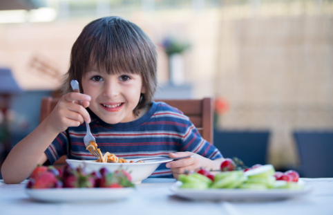 兒童口腔潰瘍是什么原因引起的 兒童口腔潰瘍該怎么預防