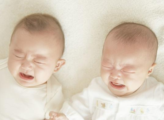 嬰兒期超重有哪些表現 嬰兒期超重的身體信號 嬰兒期超重有哪些表現 嬰兒期超重的身體信號