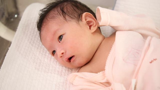 孩子得了麻疹會很危險嗎 得了麻疹的潛伏期和相關癥狀 孩子得了麻疹會很危險嗎 得了麻疹的潛伏期和相關癥狀