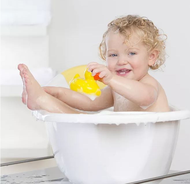 孩子身上什么味道是生病了 這些異味暗藏寶寶健康問題