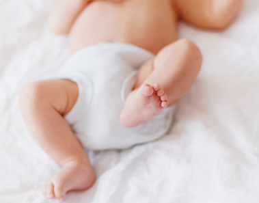 寶寶太愛哭會有疝氣嗎 什么是腹股溝疝氣