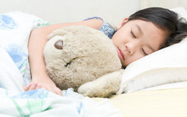 為什么中國的孩子是扁頭 如何讓寶寶的頭型更好看