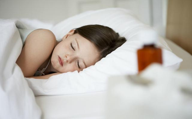 孩子睡覺打鼾正常嗎 孩子睡覺打鼾的危害 孩子睡覺打鼾正常嗎 孩子睡覺打鼾的危害