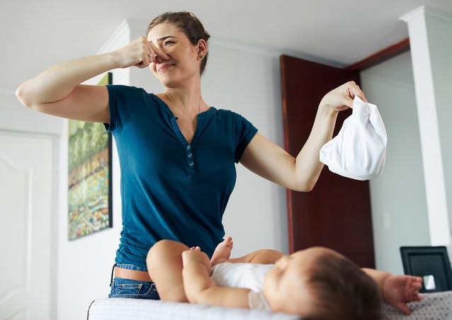 寶寶吃奶拉肚子是母乳性腹瀉嗎 什么時候是其他因素引起的腹瀉