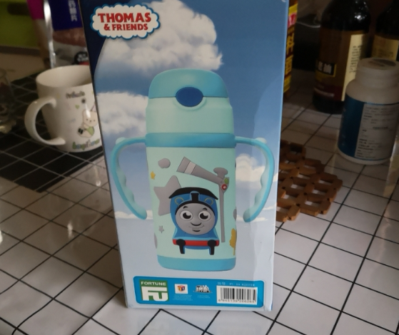 托馬斯吸管保溫杯材質怎么樣 托馬斯吸管保溫杯使用測評 托馬斯吸管保溫杯材質怎么樣 托馬斯吸管保溫杯使用測評