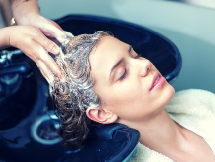 孕婦什么時候是不適合洗頭發的 月子期洗頭發要注意什么 孕婦什么時候是不適合洗頭發的 月子期洗頭發要注意什么