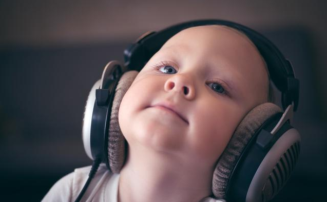 音樂啟蒙對孩子的好處 0-6歲兒童音樂啟蒙方法 音樂啟蒙對孩子的好處 0-6歲兒童音樂啟蒙方法