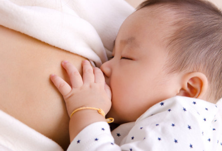 產(chǎn)后奶水少這么辦 產(chǎn)后吃什么水果下奶快