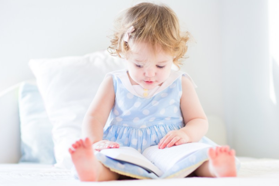 寶寶頭發(fā)豎起來是怎么回事 寶寶頭發(fā)豎起來的原因