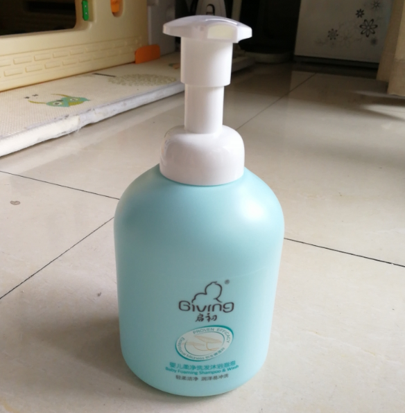 啟初嬰兒洗發(fā)沐浴泡沫多嗎 啟初嬰兒洗發(fā)沐浴泡泡有哪些添加