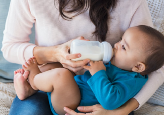 坐月子期間看電視會傷視力嗎 月子期真的不能看電視嗎