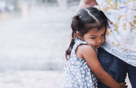 如何解釋爸爸為什么不能生孩子 如何保護孩子的想象力