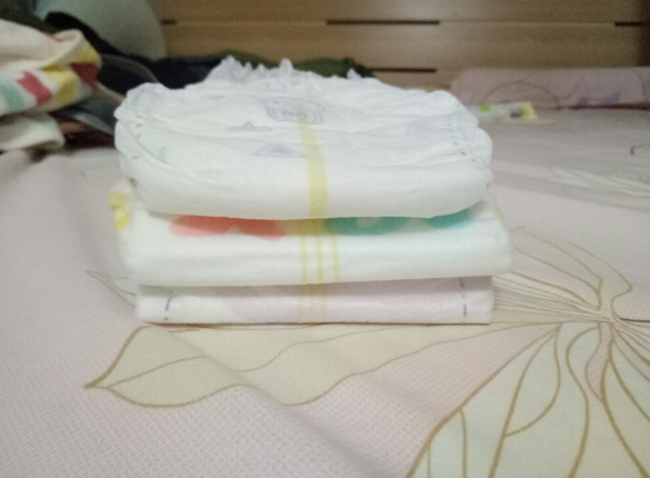 小萌希奧紙尿褲用起來感覺怎么樣 小萌希奧紙尿褲三款不同對比