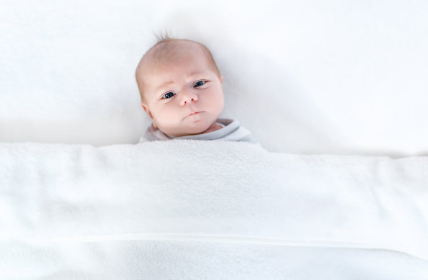 夏天如何保護好孩子的肚子不著涼 孩子夏季怎么護理