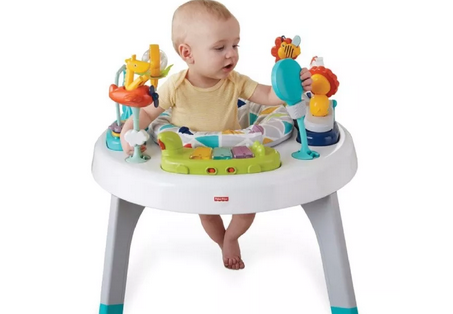 學(xué)步車會影響寶寶的身體發(fā)育嗎 學(xué)步車對孩子有什么影響