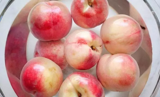 孕婦夢(mèng)見摘到桃子吃什么意思 孕婦夢(mèng)見摘到桃子吃生男生女