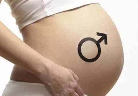 孕婦夢(mèng)見(jiàn)摘到桃子吃什么意思 孕婦夢(mèng)見(jiàn)摘到桃子吃生男生女 孕婦夢(mèng)見(jiàn)摘到桃子吃什么意思 孕婦夢(mèng)見(jiàn)摘到桃子吃生男生女