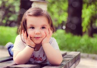 姓榮的女孩名字簡單怎么起 姓榮的女孩名字可愛的推薦