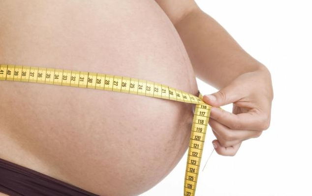 孕晚期羊水少怎么保胎 孕晚期羊水少怎么辦