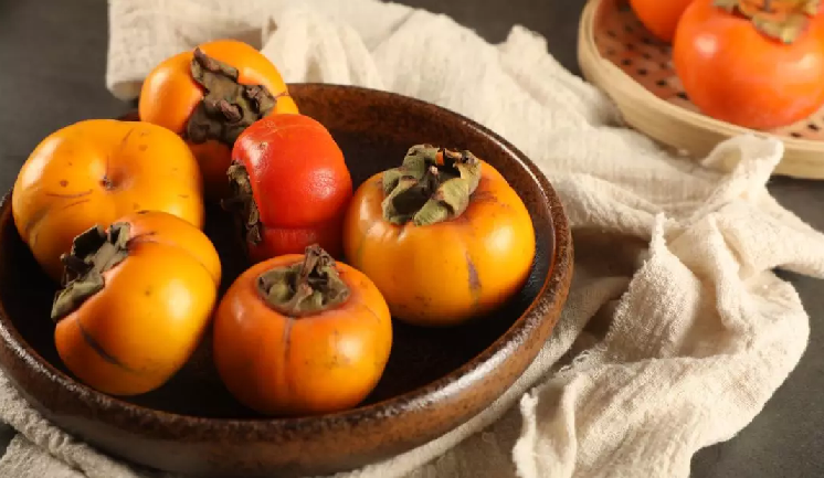 孩子吃哪些東西會導致小兒胃石癥 孩子吃什么東西會讓肚子里產生石頭