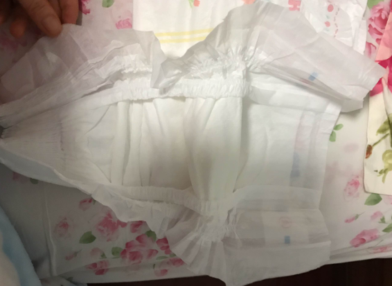 皮皮克紙尿褲和好奇鉑金對比 皮皮克紙尿褲和好奇紙尿褲對比測評 皮皮克紙尿褲和好奇鉑金對比 皮皮克紙尿褲和好奇紙尿褲對比測評