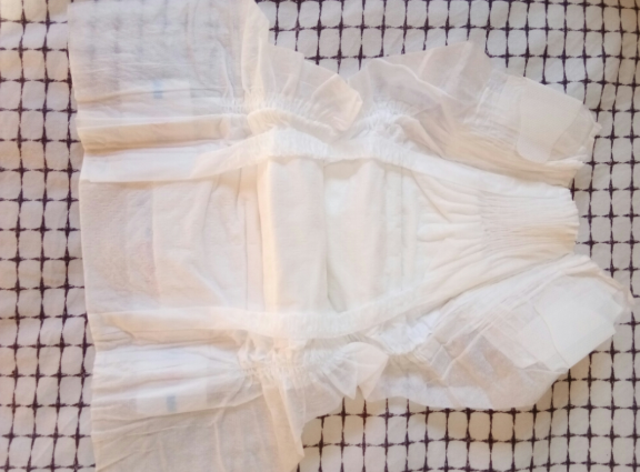 皮皮克紙尿褲使用測評 皮皮克紙尿褲會起坨斷層嗎 皮皮克紙尿褲使用測評 皮皮克紙尿褲會起坨斷層嗎