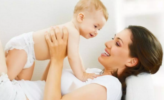 追奶成功的信號 追奶常用哺乳技巧