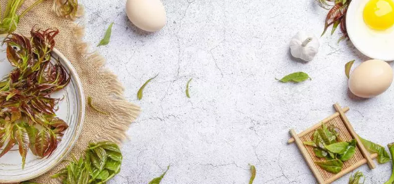 孕婦可以吃香椿炒蛋嗎 孕婦吃香椿炒蛋會中毒嗎