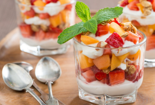 牛奶和水果一起吃會(huì)拉肚子嗎 喝完牛奶吃水果會(huì)腹瀉嗎 牛奶和水果一起吃會(huì)拉肚子嗎 喝完牛奶吃水果會(huì)腹瀉嗎