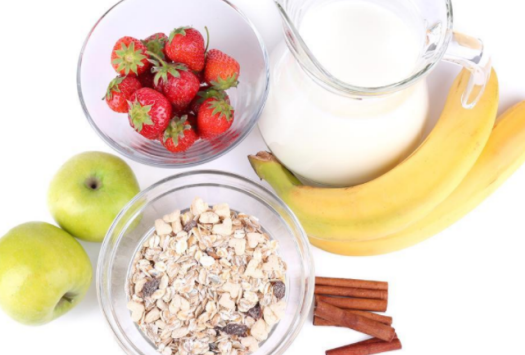 牛奶和水果一起吃會(huì)拉肚子嗎 喝完牛奶吃水果會(huì)腹瀉嗎 牛奶和水果一起吃會(huì)拉肚子嗎 喝完牛奶吃水果會(huì)腹瀉嗎