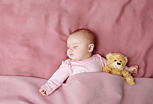 寶寶有依戀物怎么辦 依戀物的正確應對方法 寶寶有依戀物怎么辦 依戀物的正確應對方法