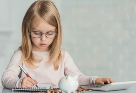 要5歲女兒交房租是怎么回事 要女兒交房租真的好嗎