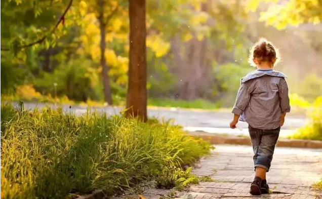 怎么判斷孩子是不是感統失調了 孩子感統失調訓練方法 怎么判斷孩子是不是感統失調了 孩子感統失調訓練方法