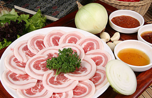 寶寶剛添加輔食就吃肉好嗎 每天吃多少肉好 寶寶剛添加輔食就吃肉好嗎 每天吃多少肉好