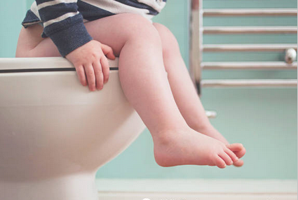 寶寶太愛干凈是好事嗎 寶寶哪些部位不能洗的太干凈 寶寶太愛干凈是好事嗎 寶寶哪些部位不能洗的太干凈