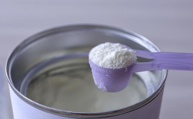 如何給孩子選擇適合的嬰幼兒配方奶粉 嬰幼兒配方奶粉選擇 如何給孩子選擇適合的嬰幼兒配方奶粉 嬰幼兒配方奶粉選擇