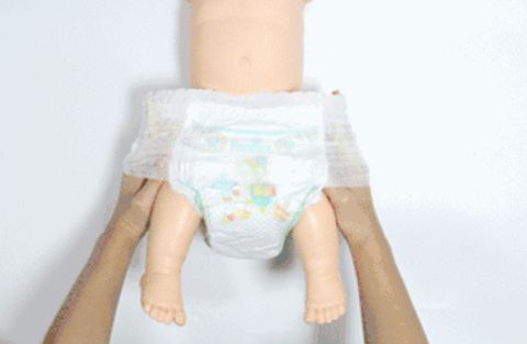 一歲半歲寶寶怎么選擇紙尿褲 給寶寶選擇紙尿褲怎么挑