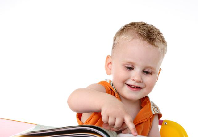 如何培養(yǎng)寶寶的閱讀能力 培養(yǎng)寶寶閱讀能力的方法 如何培養(yǎng)寶寶的閱讀能力 培養(yǎng)寶寶閱讀能力的方法